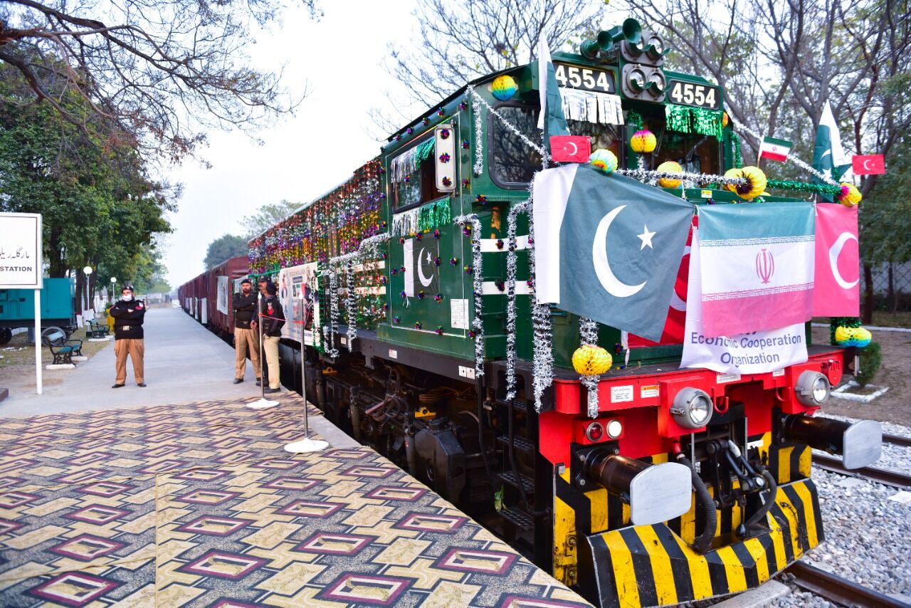 Continuation of ECO train necessary to enhance regional exports: Pakistani daily