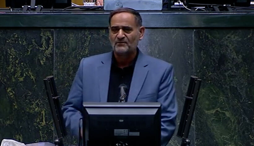 همسانسازی حقوق بازنشستگان اولویت کار مسوولان شود