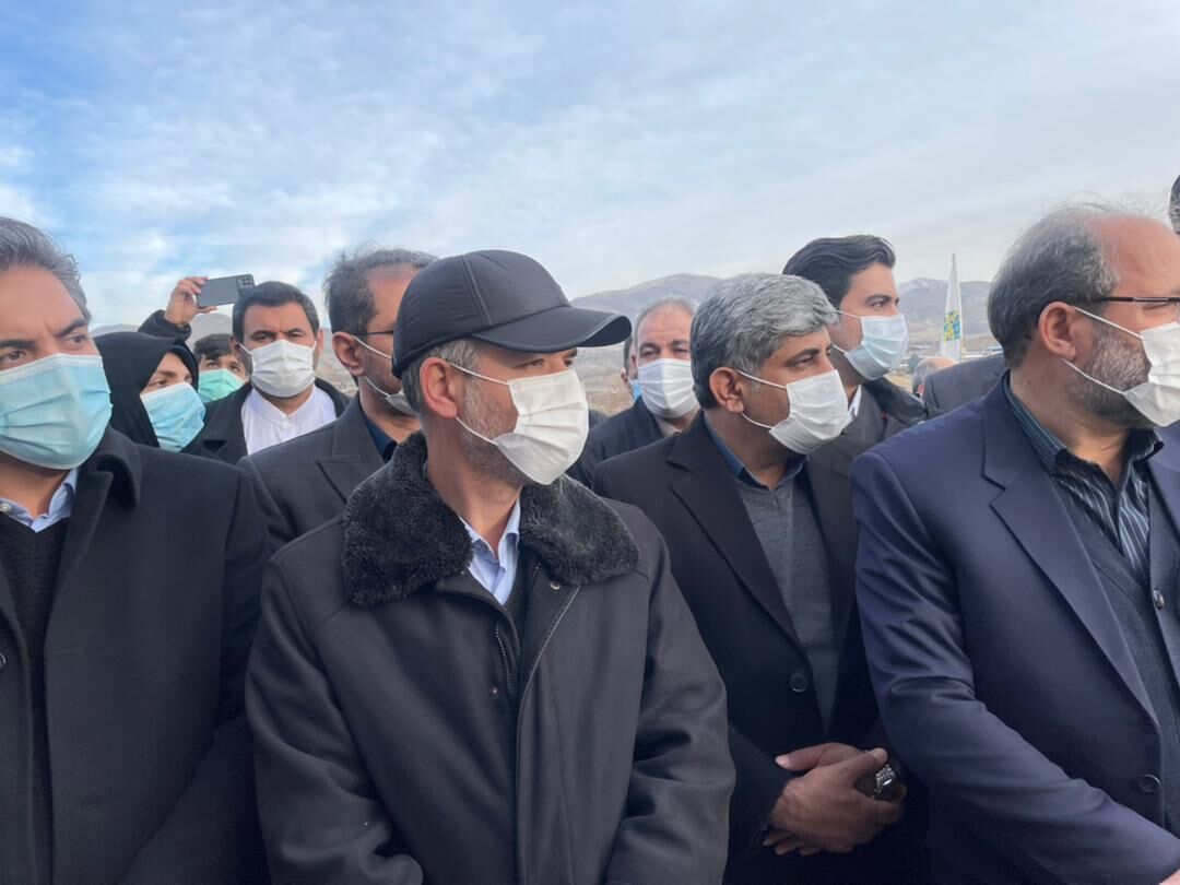 وزیر نیرو از تصفیه خانه فاضلاب شهر سنندج بازدید کرد وزیر نیرو از تصفیه خانه فاضلاب شهر سنندج بازدید کرد