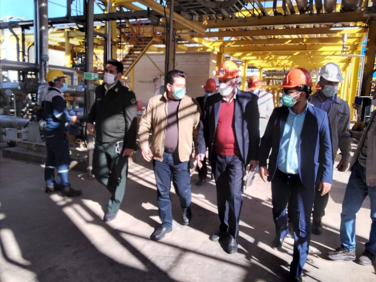 مدیرکل تعزیرات حکومتی خوزستان بر برخورد با کارخانجات متخلف تاکید کرد