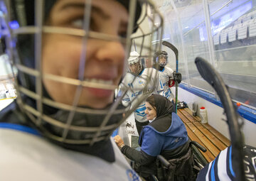 Iran: l'équipe nationale féminine de hockey accueille Ilham   