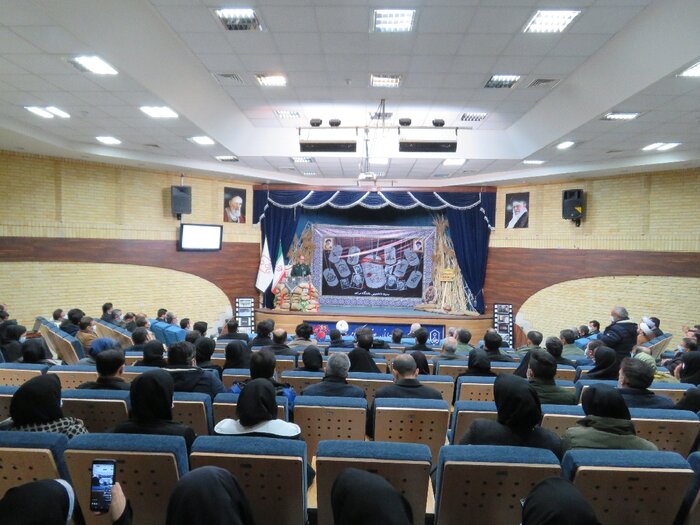 حماسه ۹ دی تمام برنامهریزی های دشمنان انقلاب اسلامی را به هم ریخت