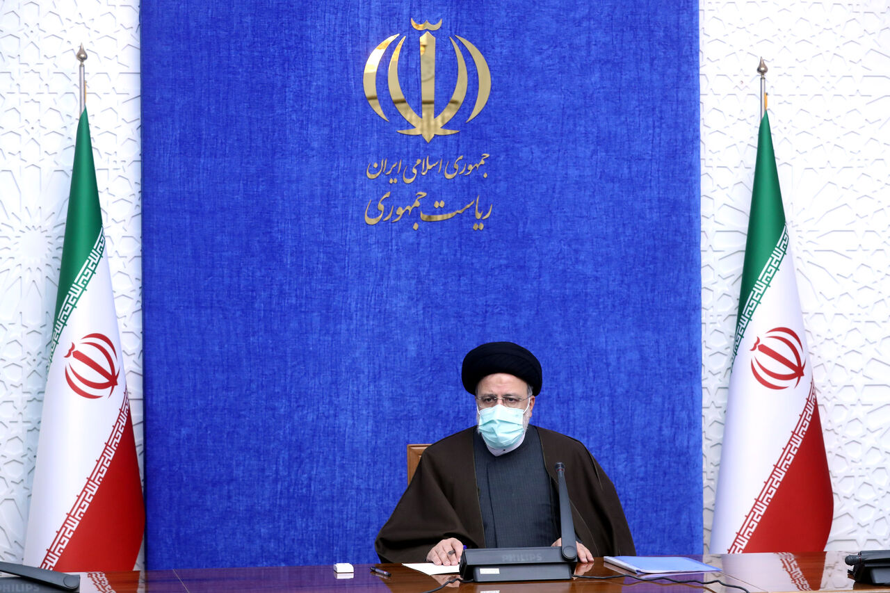 رییسجمهور: دستگاهها به روند کاهش نقدینگی متعهد باشند