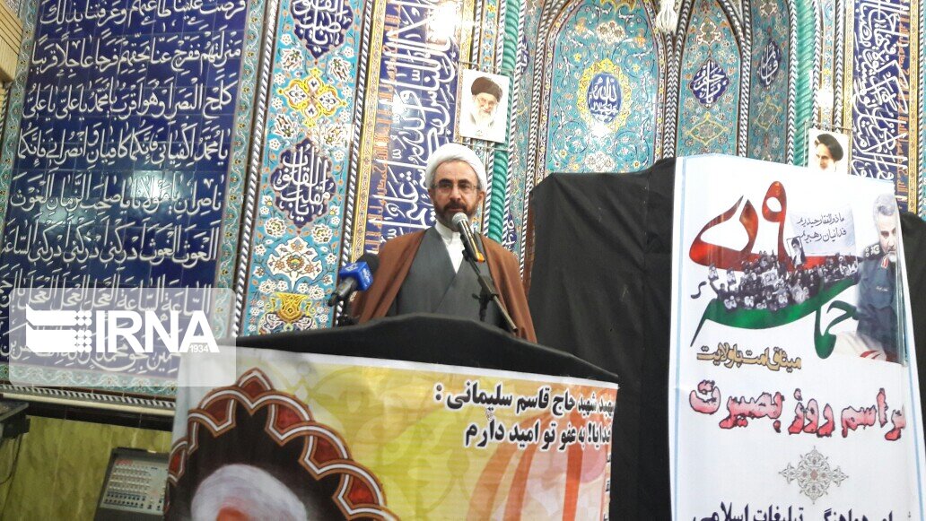 حماسه ۹ دی امتداد راه عاشورا و انقلاب اسلامی بود حماسه ۹ دی امتداد راه عاشورا و انقلاب اسلامی بود