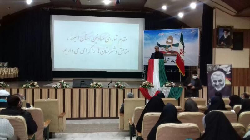 سردار سلیمانی ذوب در ولایت بود