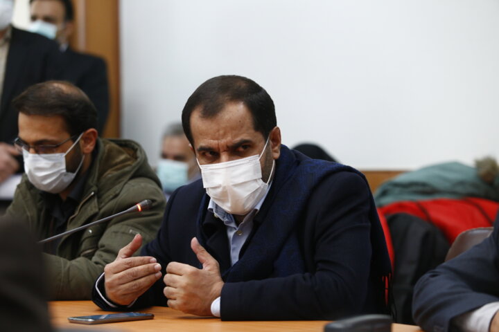 هفت هزار و ۲۰۰ هکتار از زمینهای کشاورزی شهرستان کیار به شبکه آبیاری نوین مجهز شد