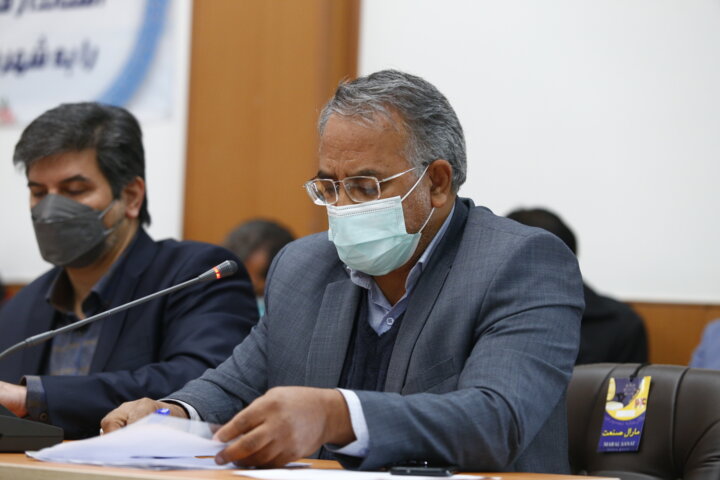 هفت هزار و ۲۰۰ هکتار از زمینهای کشاورزی شهرستان کیار به شبکه آبیاری نوین مجهز شد