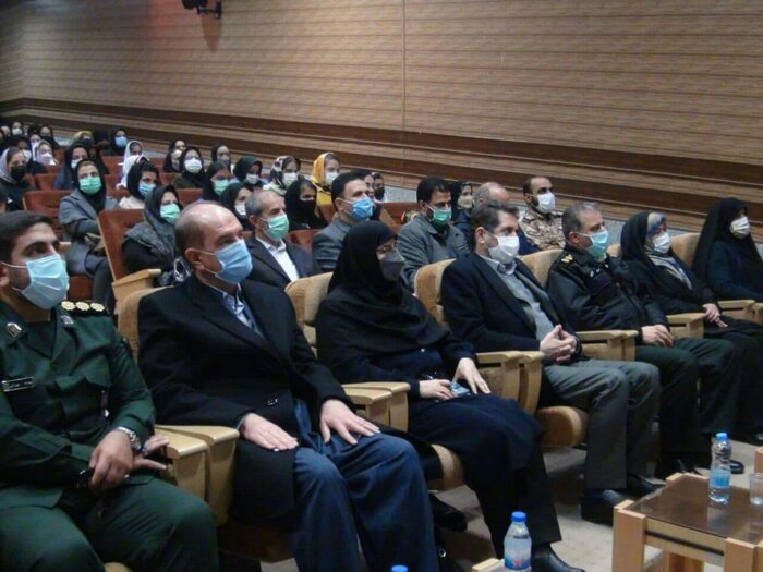 معلمان پژوهنده و دانشآموزان پژوهشگر شهرستان جوانرود تجلیل شدند