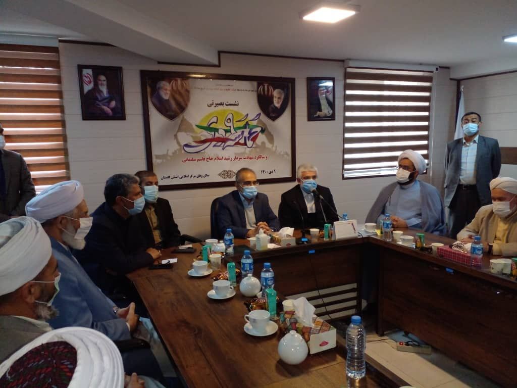 راهبرد رییس جمهور در مدیریت کشور نگاه تقریبی و فرامذهبی  است 