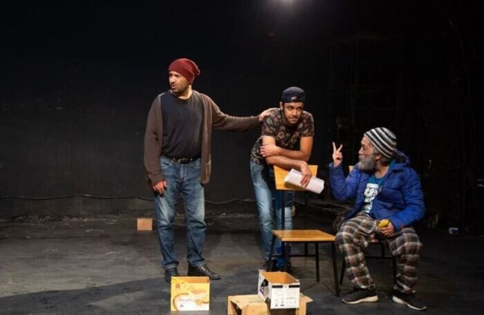 تقابل سرمای دی با تنور 64 نمایش 11