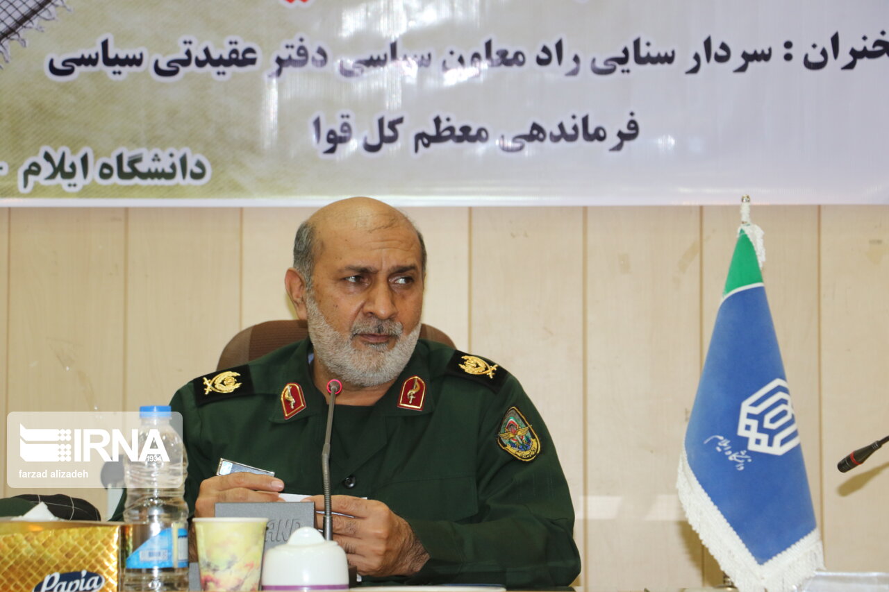 معاون ستاد کل نیروهای مسلح: غیرت عاشورایی ملت ایران حماسه 9 دی را رقم زد