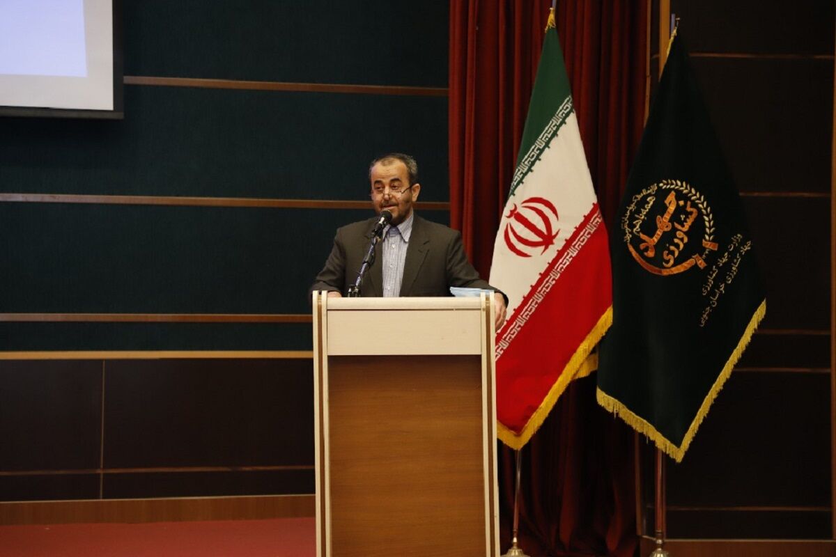 استاندار: خراسان جنوبی به کار جهادی و شبانه‌روزی نیاز دارد