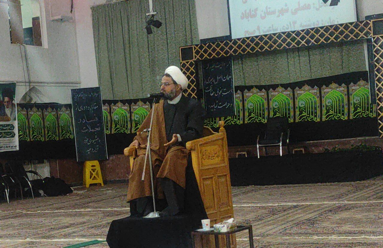 عضو هیات علمی موسسه امام خمینی (ره) قم: ترویج الگوی رفتاری آیت الله مصباح یزدی نیاز جامعه است