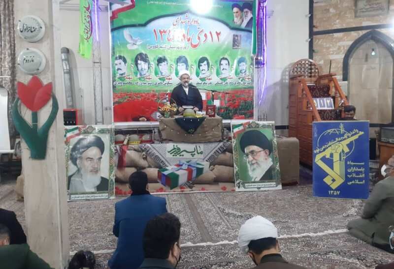 امام جمعه گنبدکاووس: شهدا بهترین شاهد حقانیت راه امام و انقلاب هستند 