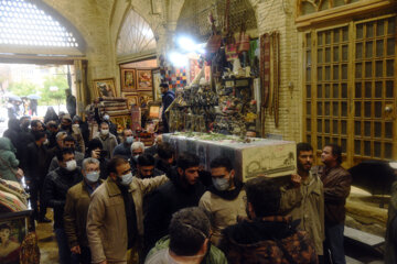 تشییع پیکر شهید در مسجد و بازار وکیل شیراز