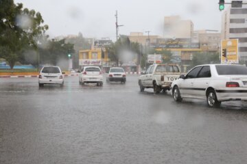 آبگرفتگی معابر بندرعباس بر اثر باران