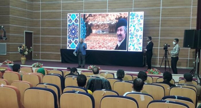 برگزیدگان سومین دوره جایزه ملی غزل جلال پور در گناوه معرفی شدند