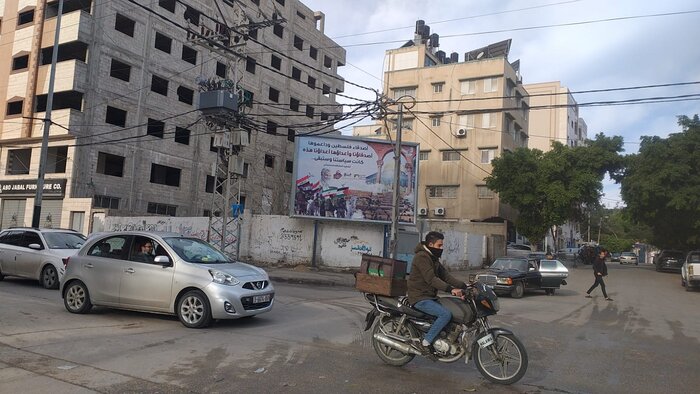 غزه با عکس‌های شهید سلیمانی آراسته شد