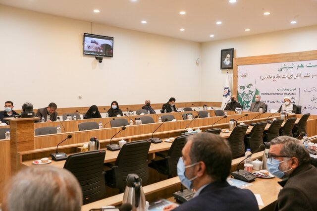 برای ترجمه و عرضه جهانی آثار دفاع مقدس، اتاق فکر تشکیل شود