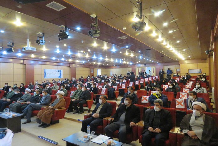 برگزاری همایش تخصصی "سردار بصیرت" در مهاباد