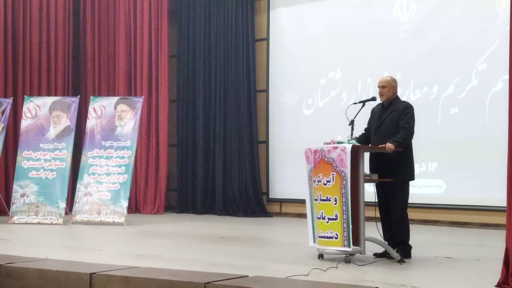 استاندار بوشهر: تضعیف انقلاب و فاسد نشان دادن مدیران از رویکردهای دشمن است