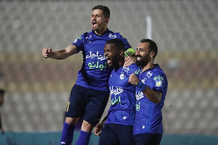 پنالتیهای بدیمن یامگا؛ استقلال بعد از ۶۲۴ دقیقه گل خورد