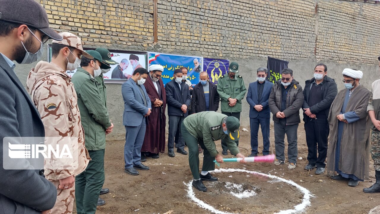 عملیات اجرایی ساخت ۵۰ واحد مسکونی مددجویان در ملایر آغاز شد