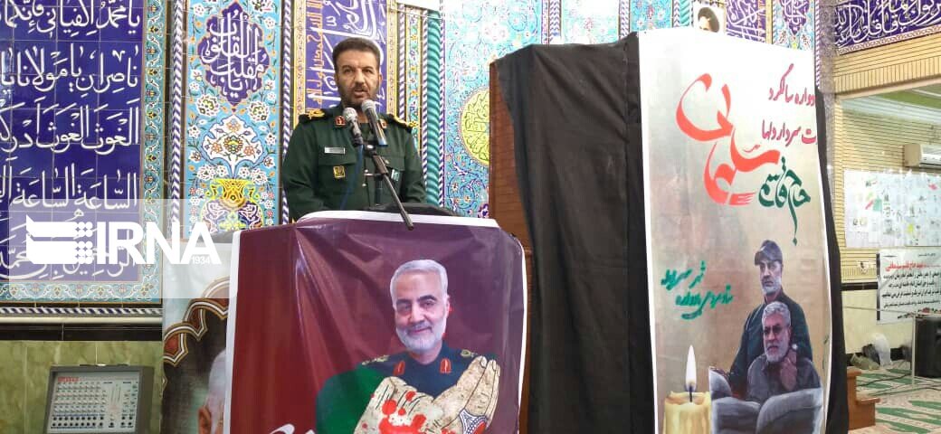 جانشین سپاه ایلام: مکتب سردار سلیمانی جاری و پابرجاست جانشین سپاه ایلام: مکتب سردار سلیمانی جاری و پابرجاست