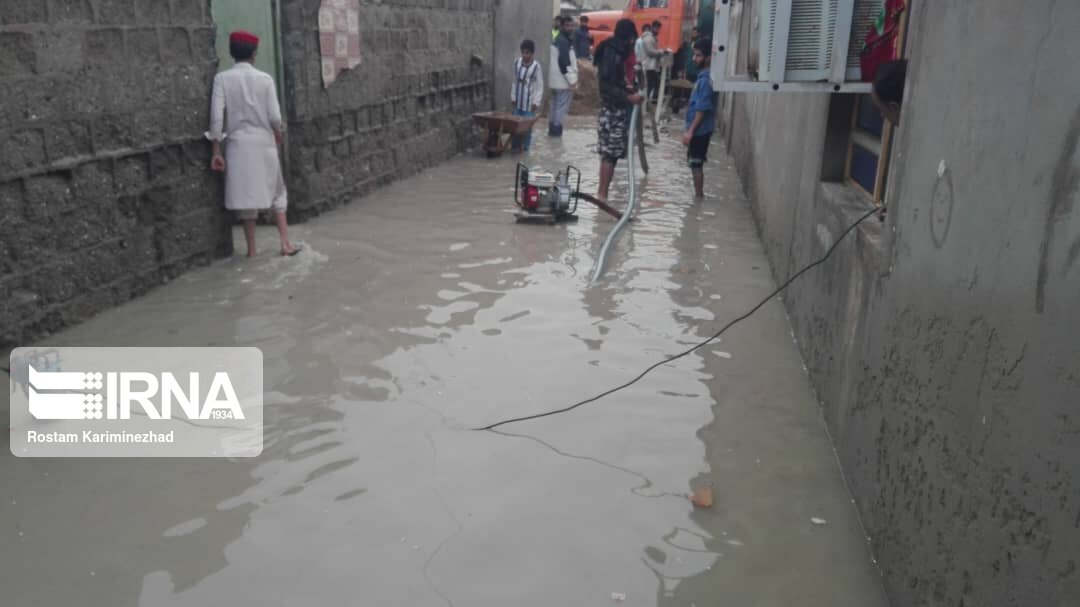 شهردار: آب باران در ۸۰ درصد خانههای کُنارک نفوذ کرده است