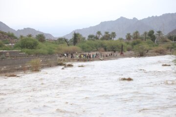 مدیرکل بحران: سیلاب موجب قطع برق ۳۰ روستای هرمزگان شد