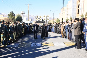 مراسم استقبال از مادر شهید شاه ولدی در ایلام