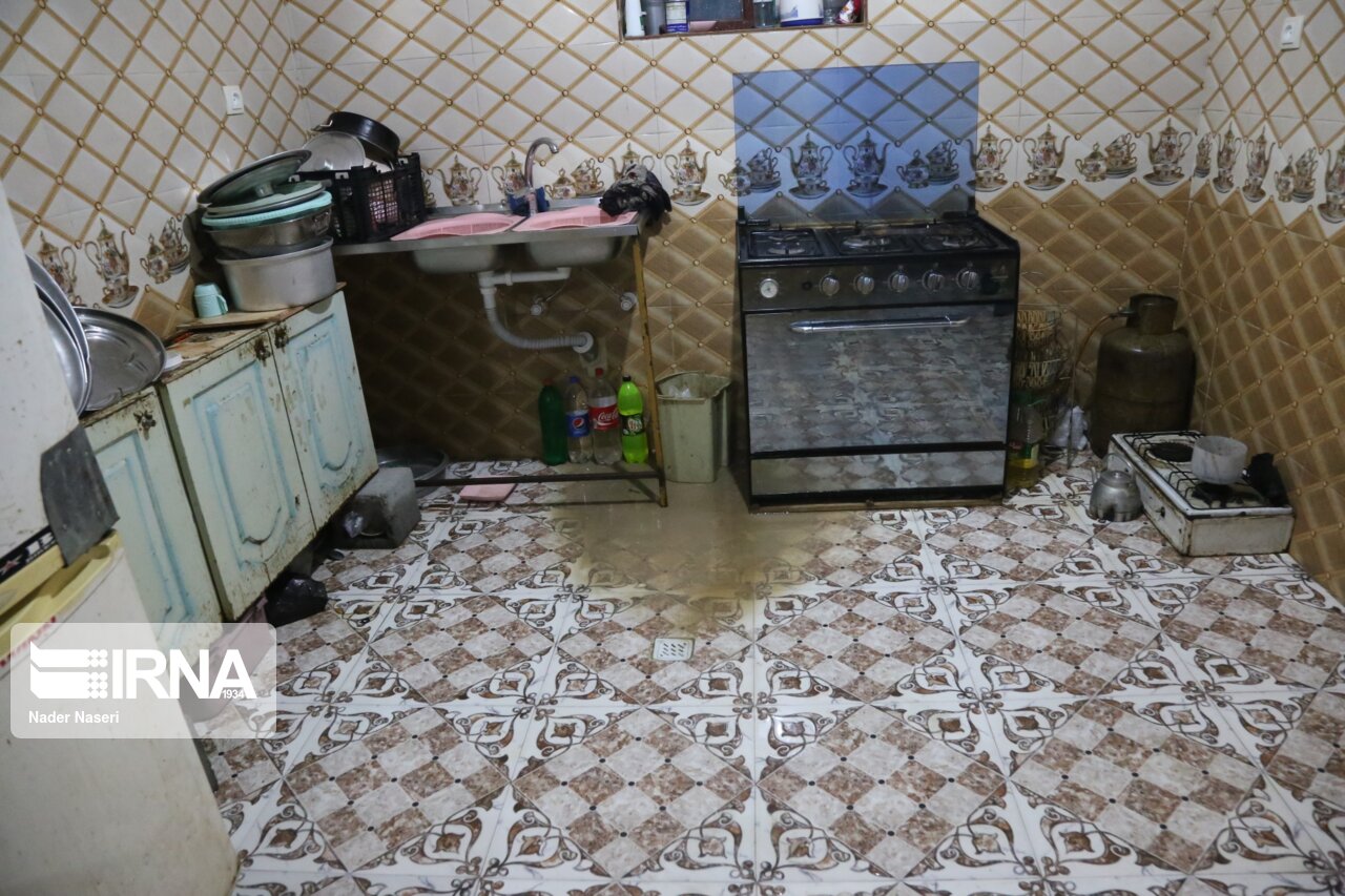 بارش شدید و آبگرفتگی منازل در یکه‌سعود خراسان‌شمالی
