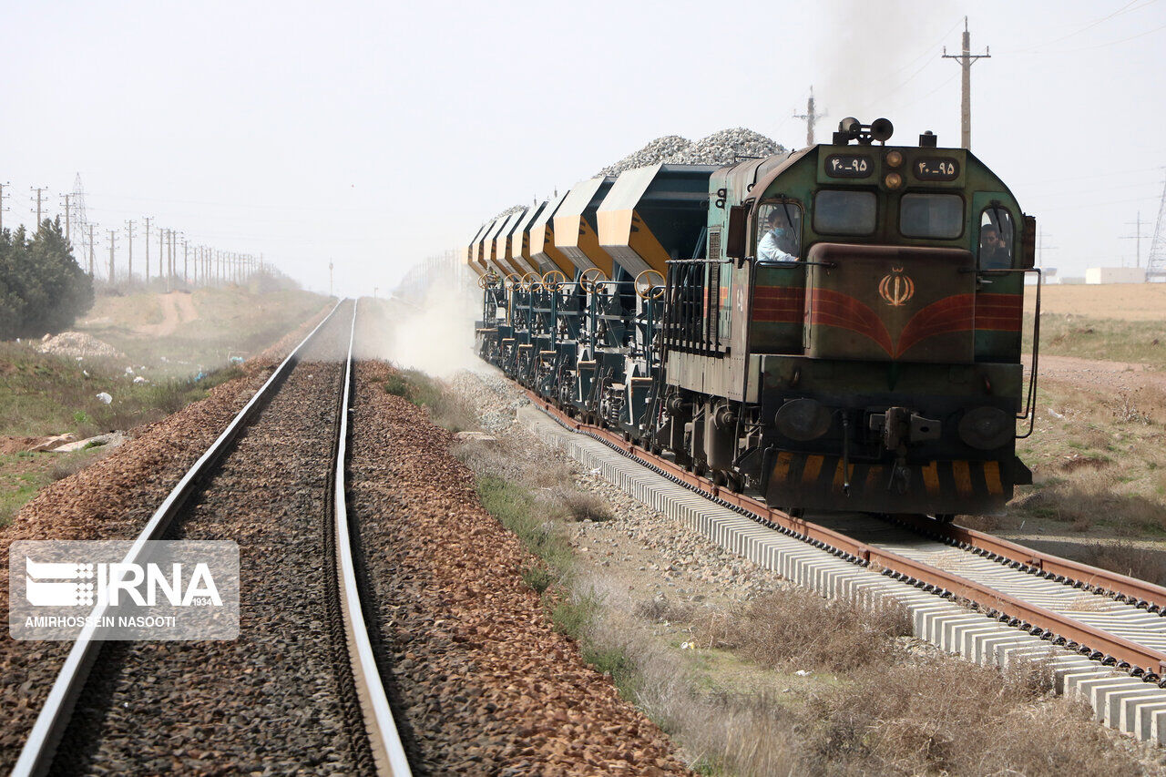 افزایش سرعت حمل بار در مسیر ریلی روسیه - ایران در صورت اصلاح تعرفه‌ها