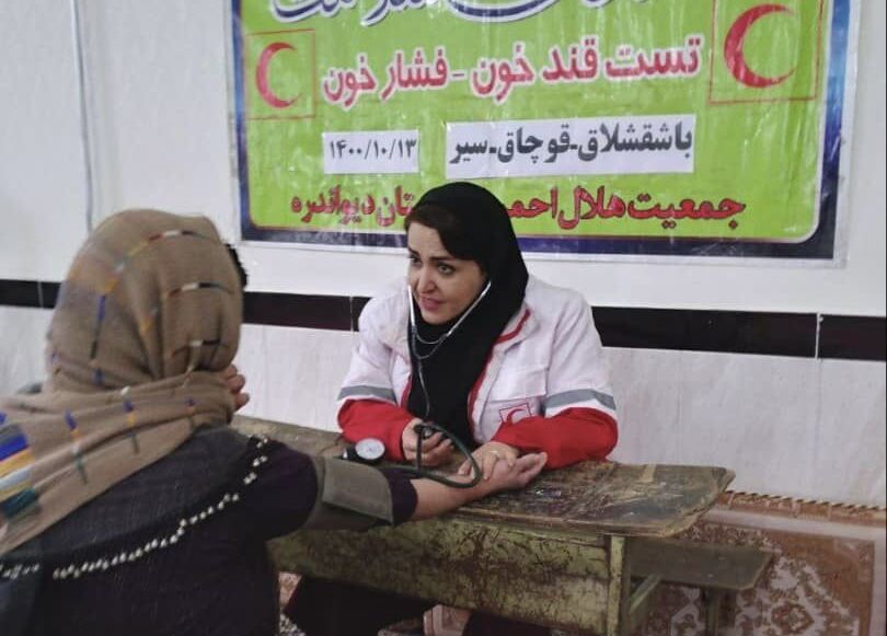 کاروان سلامت هلال احمر به روستاهای دیواندره اعزام شد کاروان سلامت هلال احمر به روستاهای دیواندره اعزام شد