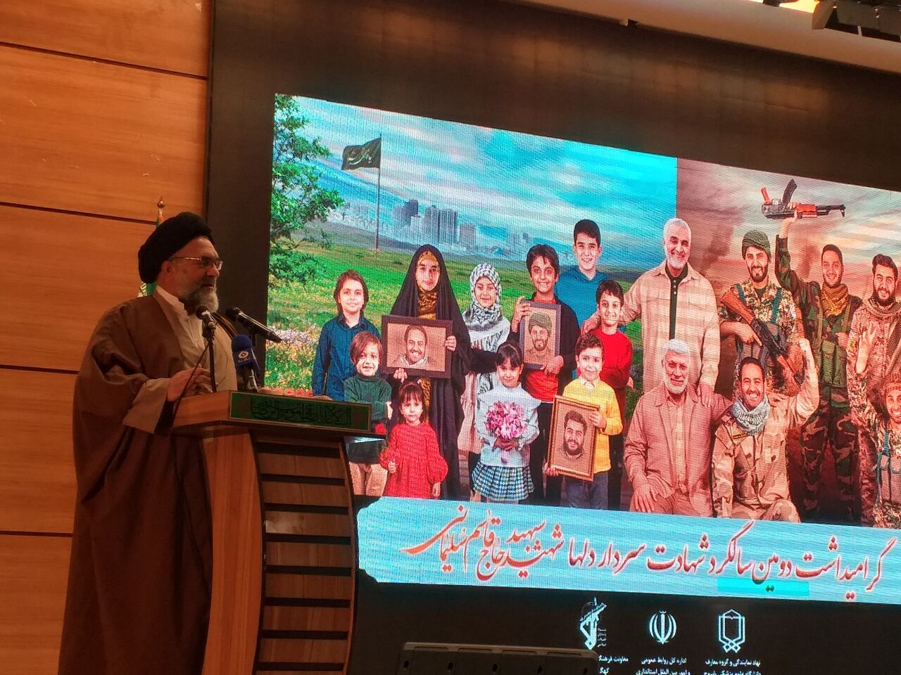 امام جمعه یاسوج: حاج قاسم ملت های مسلمان را از شر داعش نجات داد