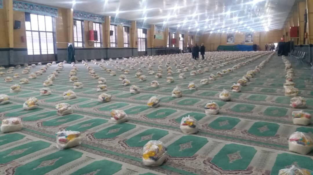  چهار هزار بسته معیشتی برای نیازمندان فردیس تهیه شد 