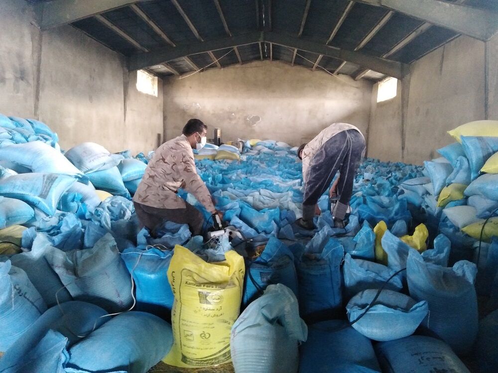 چهار هزار و ۸۰۰ تن خوراک دام بین عشایر خوزستان توزیع شد