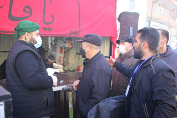 توزیع 6هزار پرس غذا نذری بمناسبت شهادت حضرت فاطمه (س) در ماکو