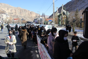 توزیع 6هزار پرس غذا نذری بمناسبت شهادت حضرت فاطمه (س) در ماکو