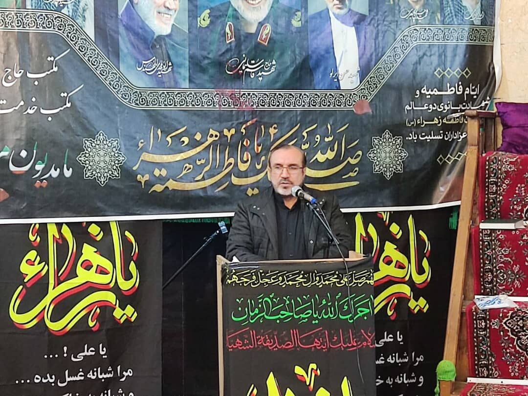 نماینده مجلس : حضرت فاطمه (س)الگوی تمام بشریت است 