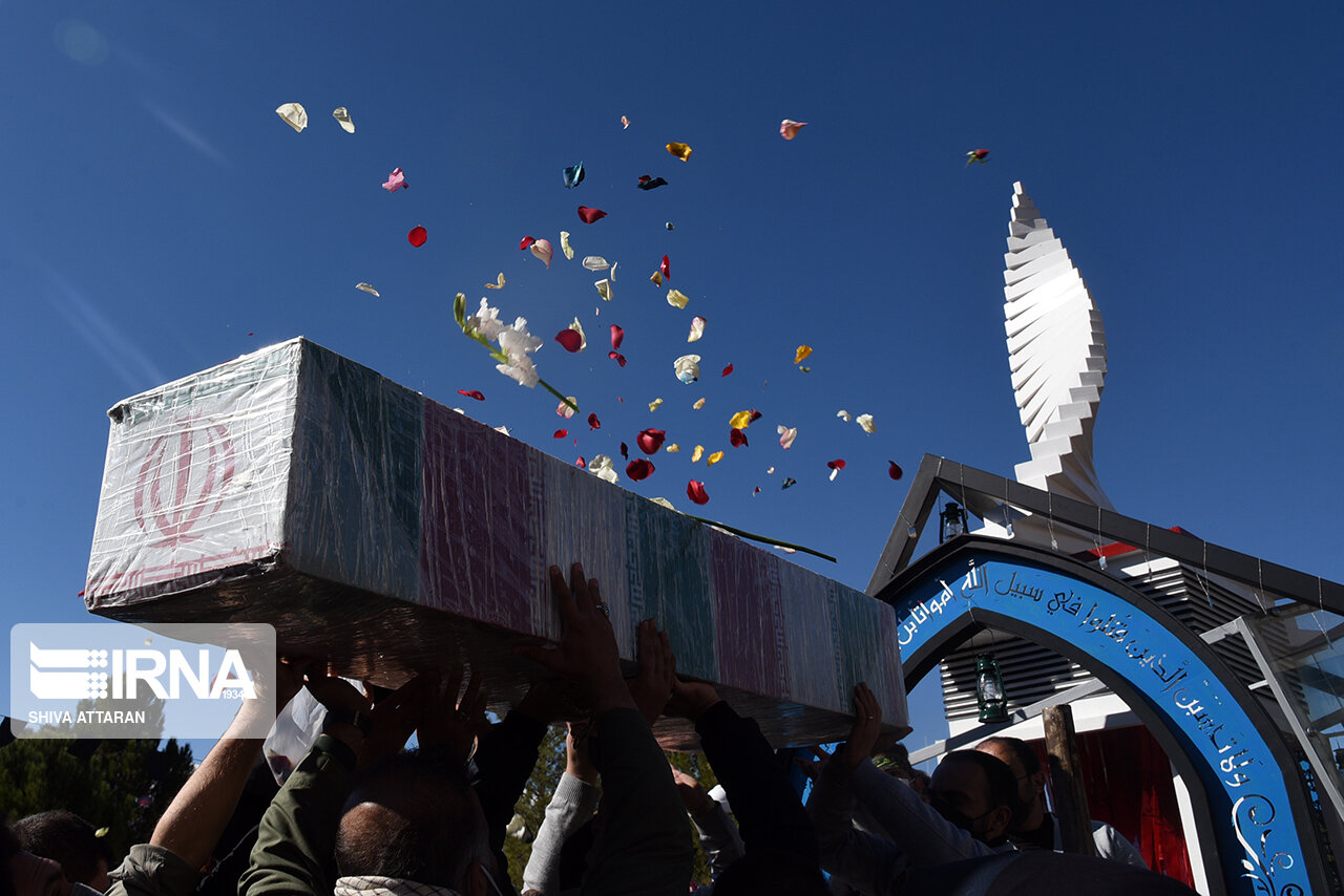 بزرگمردی از جهرم به عنوان شهید شاخص سال بسیج فرهنگیان معرفی شد بزرگمردی از جهرم به عنوان شهید شاخص سال بسیج فرهنگیان معرفی شد