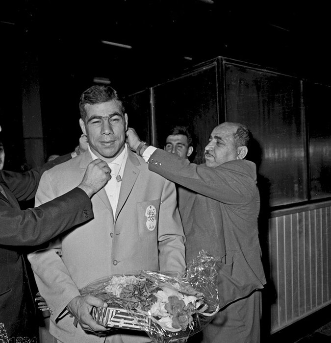 رونمایی از بدلهای استقلال و پرسپولیس در روز اعتراف مجیدی