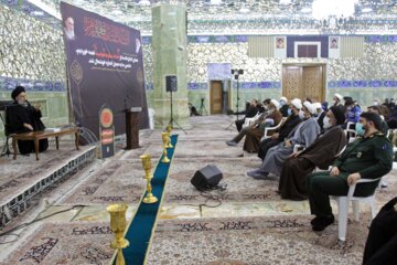 برگزاری دومین سالگرد شهدای سانحه هوایی در قم 17