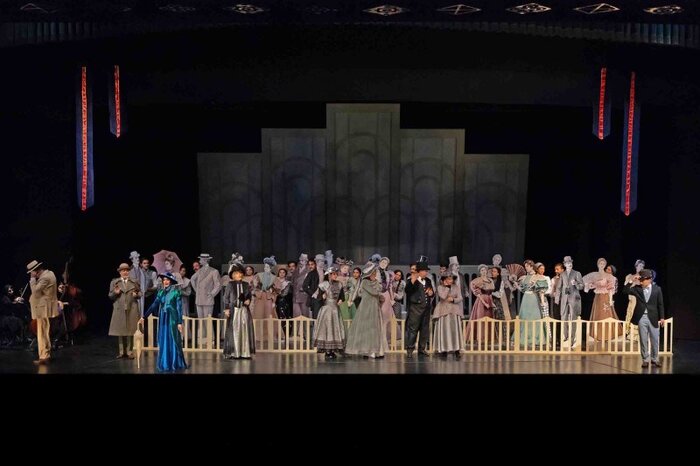 دی ماه تابستانی تماشاخانهها با 73 نمایش 2