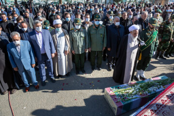 خاکسپاری پیکر مطهر شهید گمنام در صدا و سیمای مرکز کرمانشاه