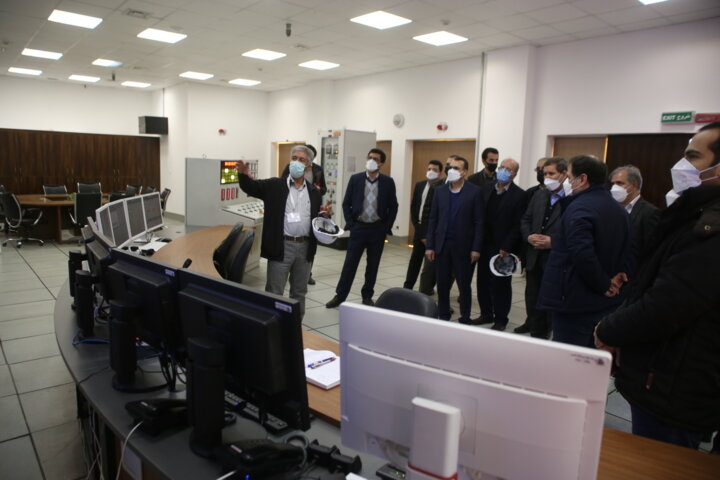 پرونده مشکلات واحدهای صنعتی غرب مازندران روی میز مدیران بانک صنعت و معدن