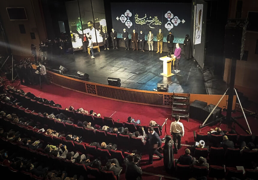 گذر فرهنگی؛ چکش حراج تهران و بُرجی که لانه سیمرغ چهلم شد