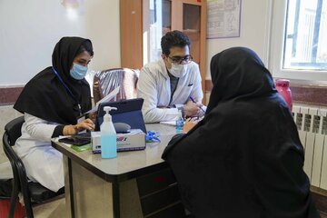 ۱۵۵ پزشک خیر در کرمانشاه، مددجویان بهزیستی را رایگان ویزیت می‌کنند