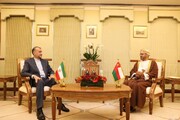 ایرانی وزیر خارجہ کی اپنے عمانی ہم منصب سے ملاقات