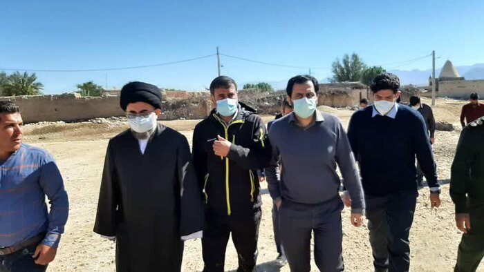 بنیاد برکت نوید داد که وام کم بهره به سیل زدگان لارستان فارس میدهد